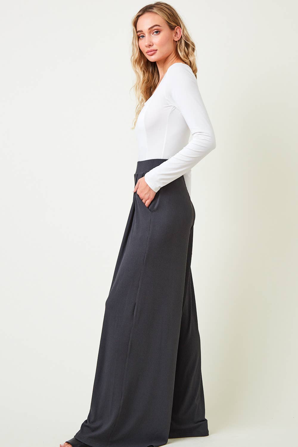 Pants| CHARCOAL |RIBBED KNIT |WIDE LEG PANTS W/ SIDE POCKETS