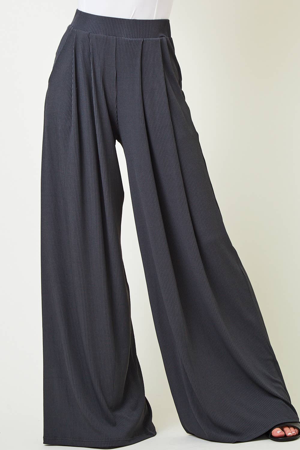 Pants| CHARCOAL |RIBBED KNIT |WIDE LEG PANTS W/ SIDE POCKETS