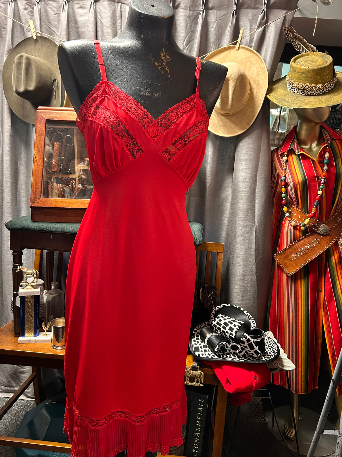 Vintage |Slip |Van Raalte| Red