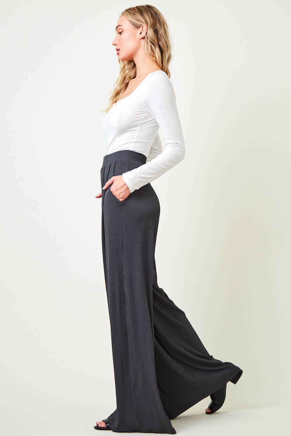 Pants| CHARCOAL |RIBBED KNIT |WIDE LEG PANTS W/ SIDE POCKETS