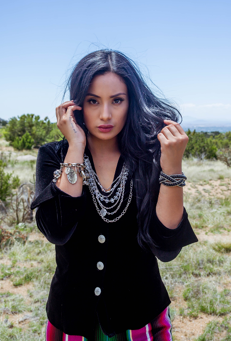 Velvet Blouse | Silverado| Black