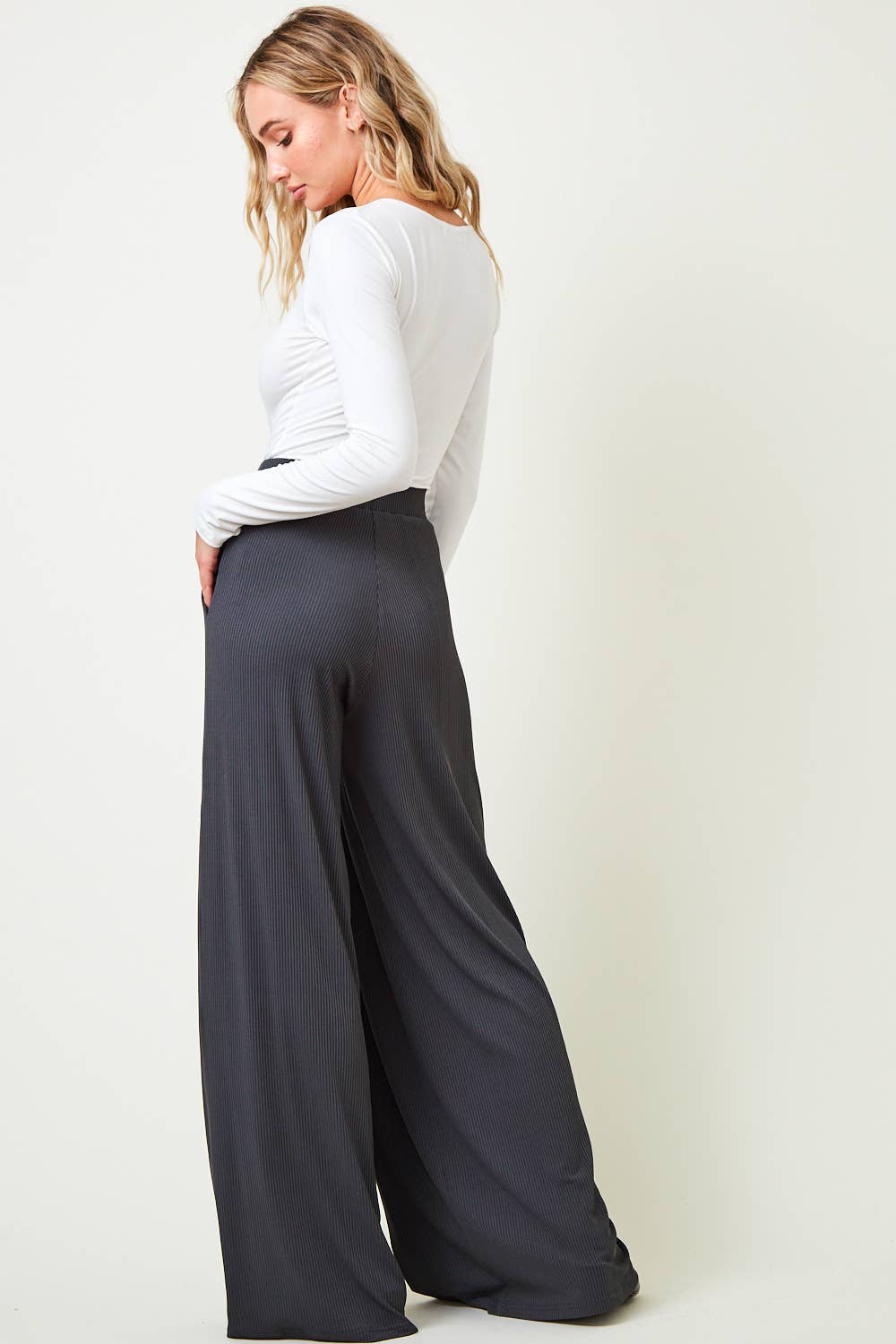 Pants| CHARCOAL |RIBBED KNIT |WIDE LEG PANTS W/ SIDE POCKETS