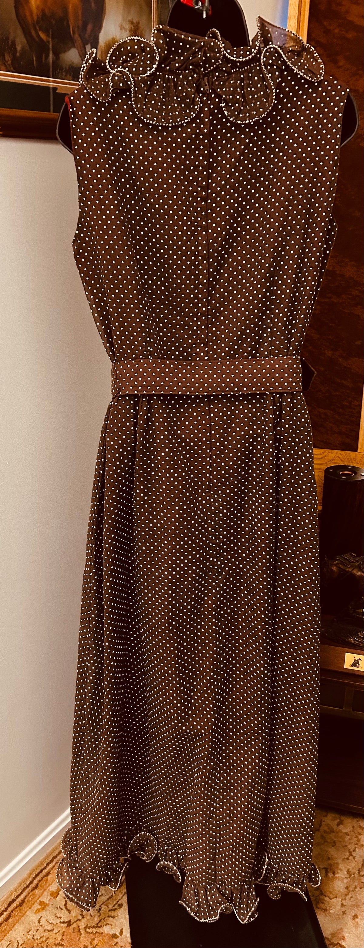 Ladies Dress|Vintage |Brown pin dot ruffle