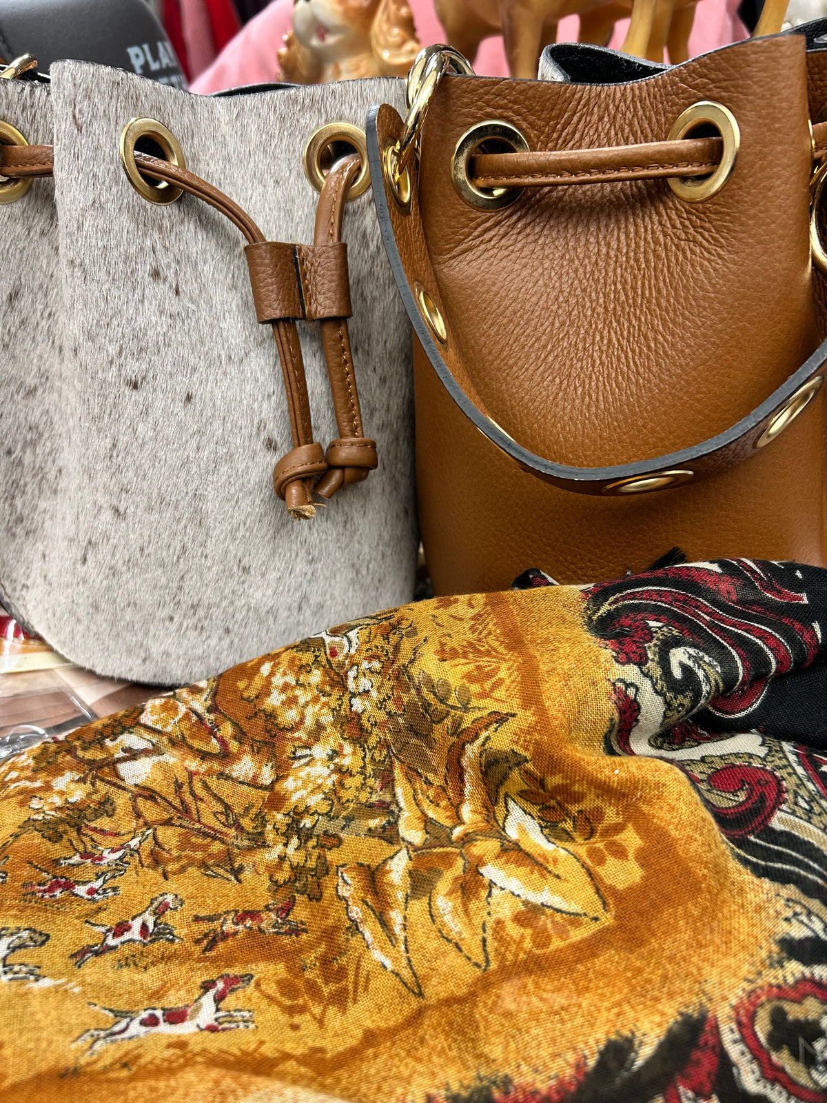 Purse| Cowhide| Bucket