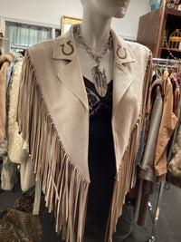 Fringe Shawl| Horseshoe |