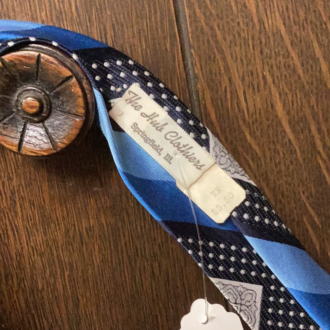 Vintage blue pattern tie