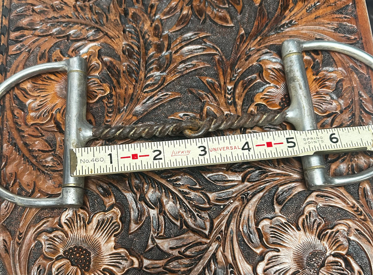 Bit| Snaffle| D ring | Twist