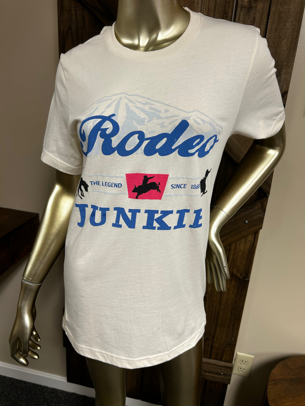 Ladies T Shirt| Rodeo Junkie