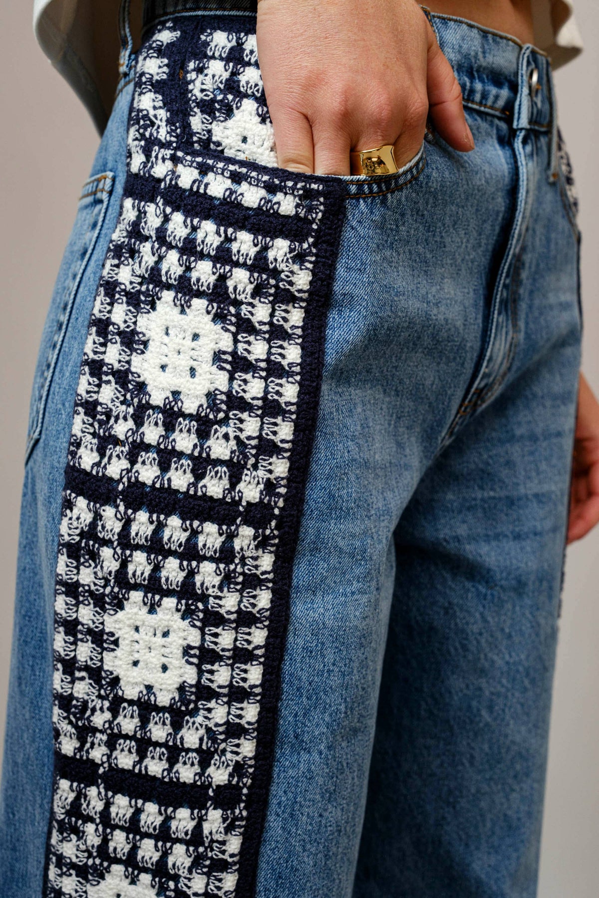 Blue Jeans| Washed Side Crochet Denim