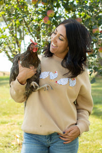 Sweatshirt |Ladies | Crewneck | Chicken | Embroidered