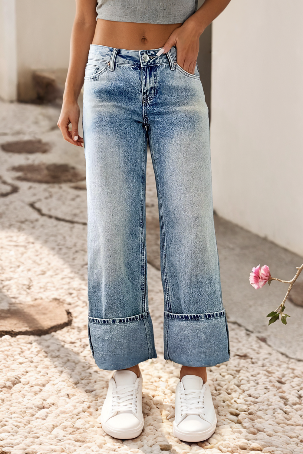 Ladies | High-Rise | Denim | Light Wash | Jeans